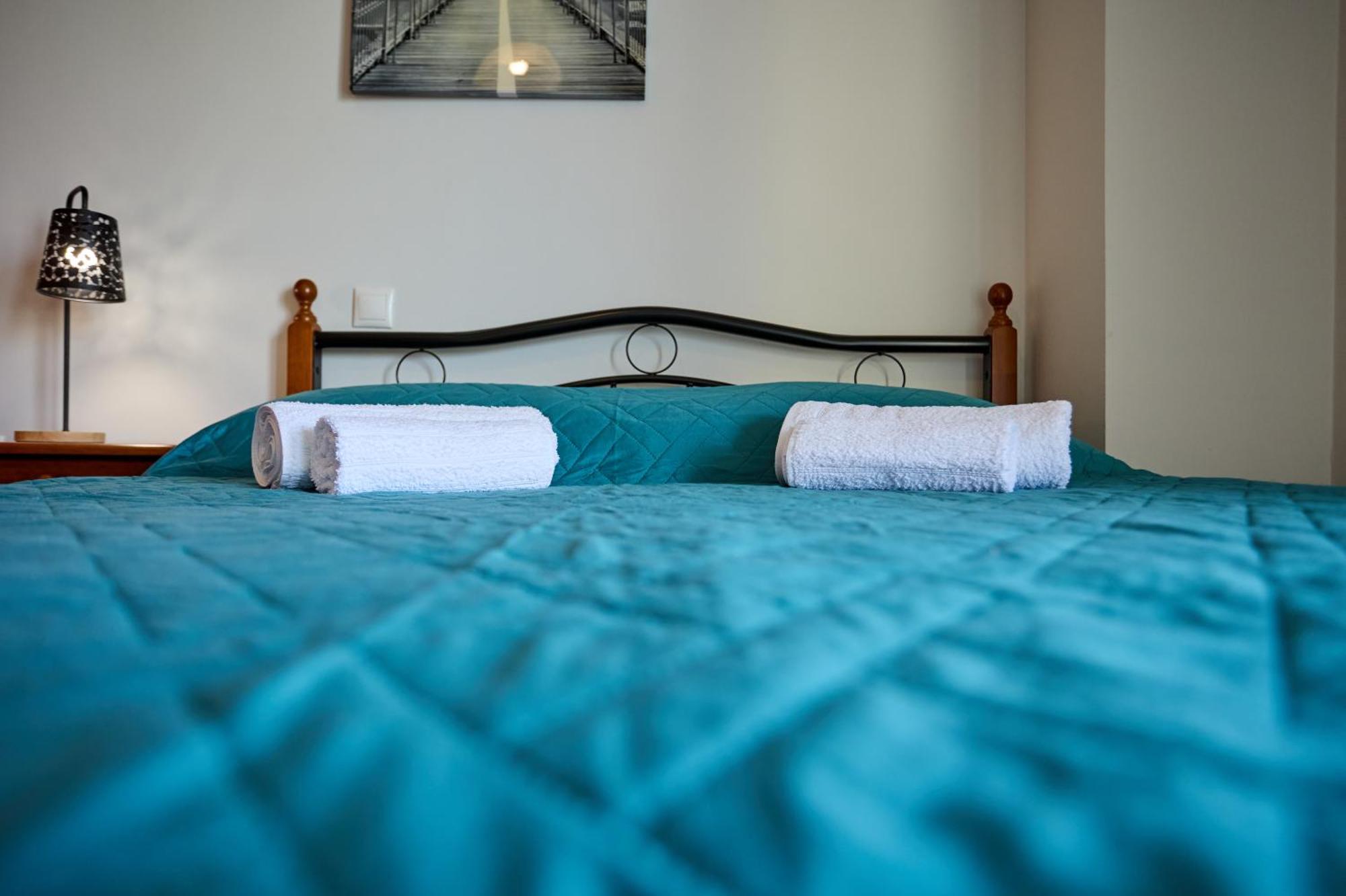 Chios Town Apartment - Heart Of Chios Town With 2 Minute Walk To The Beach エクステリア 写真